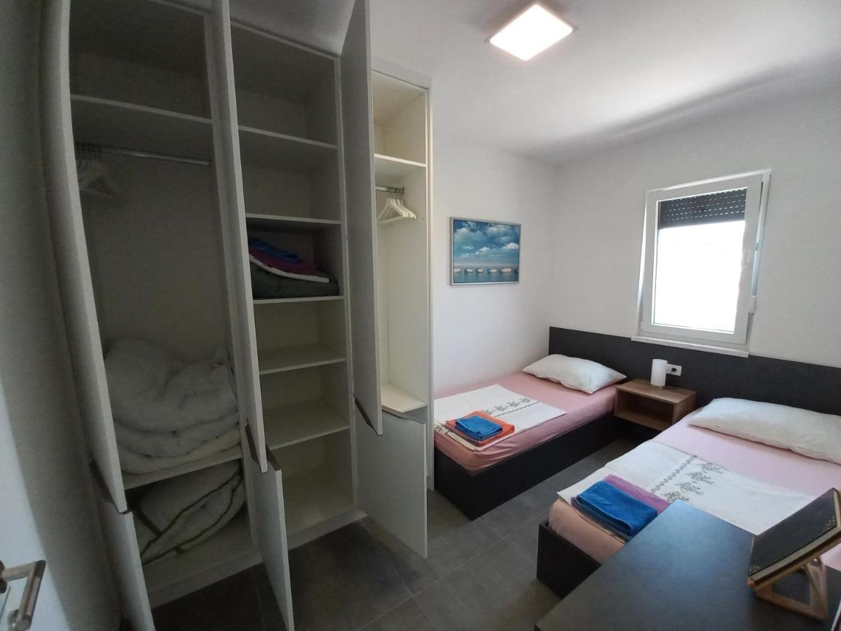 Apartment Martina Vir Buitenkant foto