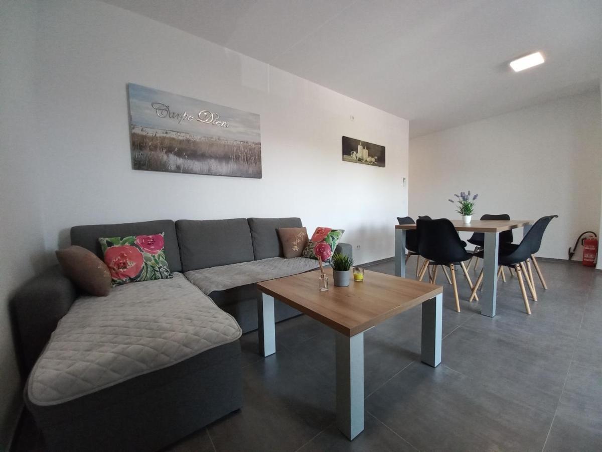 Apartment Martina Vir Buitenkant foto
